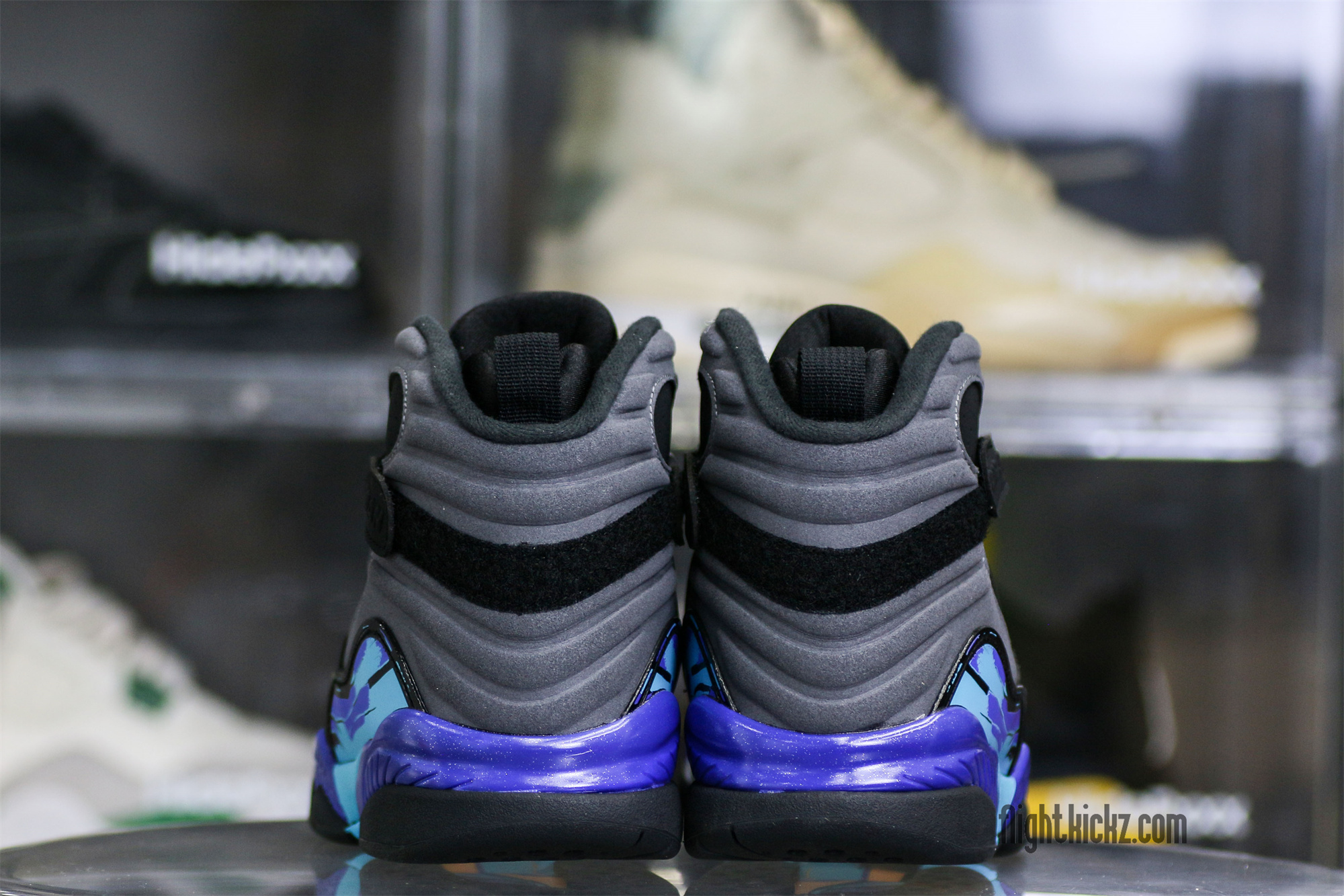 Air Jordan 8 Retro Aqua (2015)