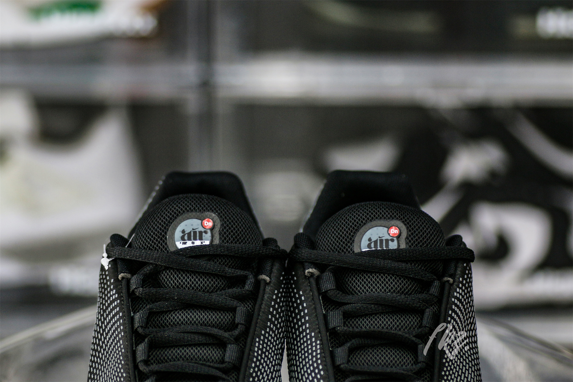 Nike Air Max Dn Black Metallic