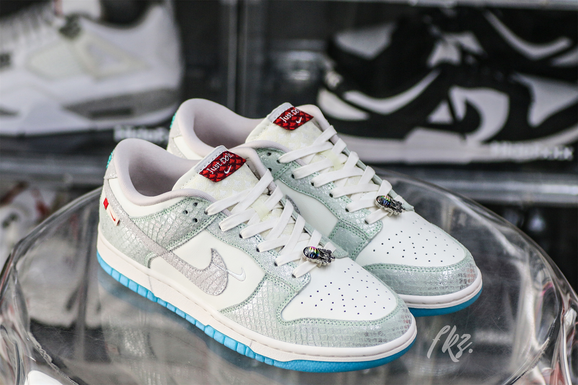 Nike Dunk Low LX Year Of The Dragon