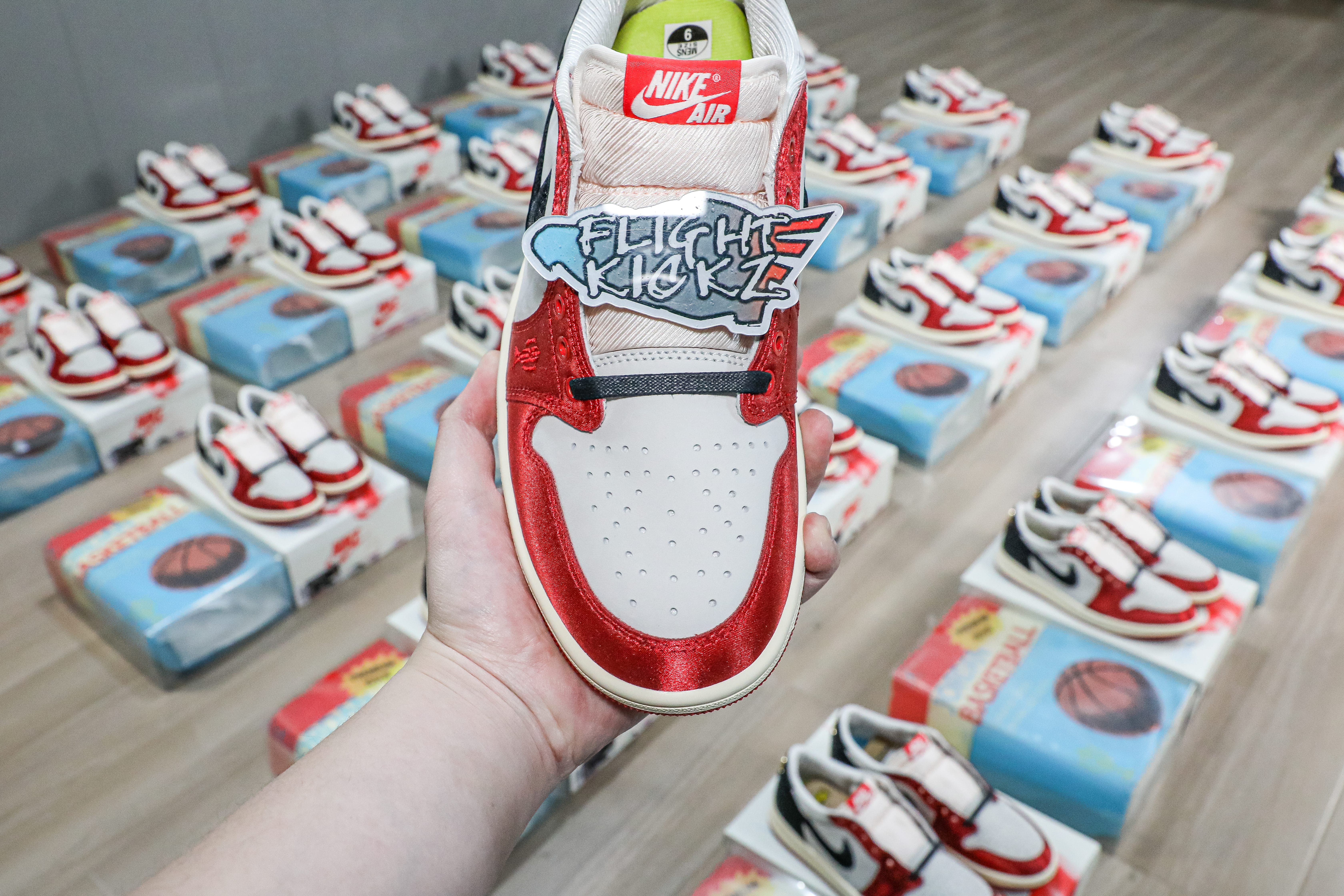 Trophy Room X Air Jordan 1 Retro Low OG SP Away 2024（LN5 A1 Batch）