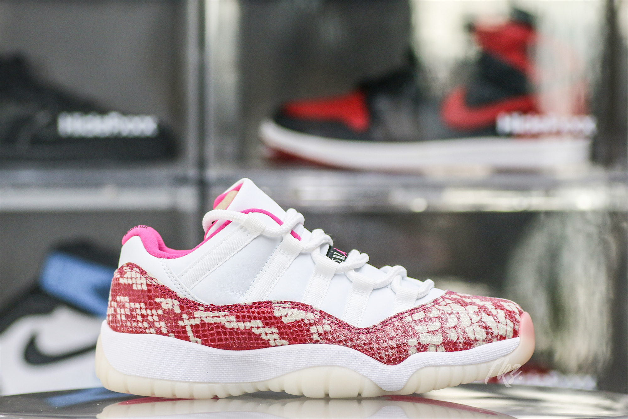 Air Jordan 11 Retro Low Pink Snakeskin (2019) (Women’s)