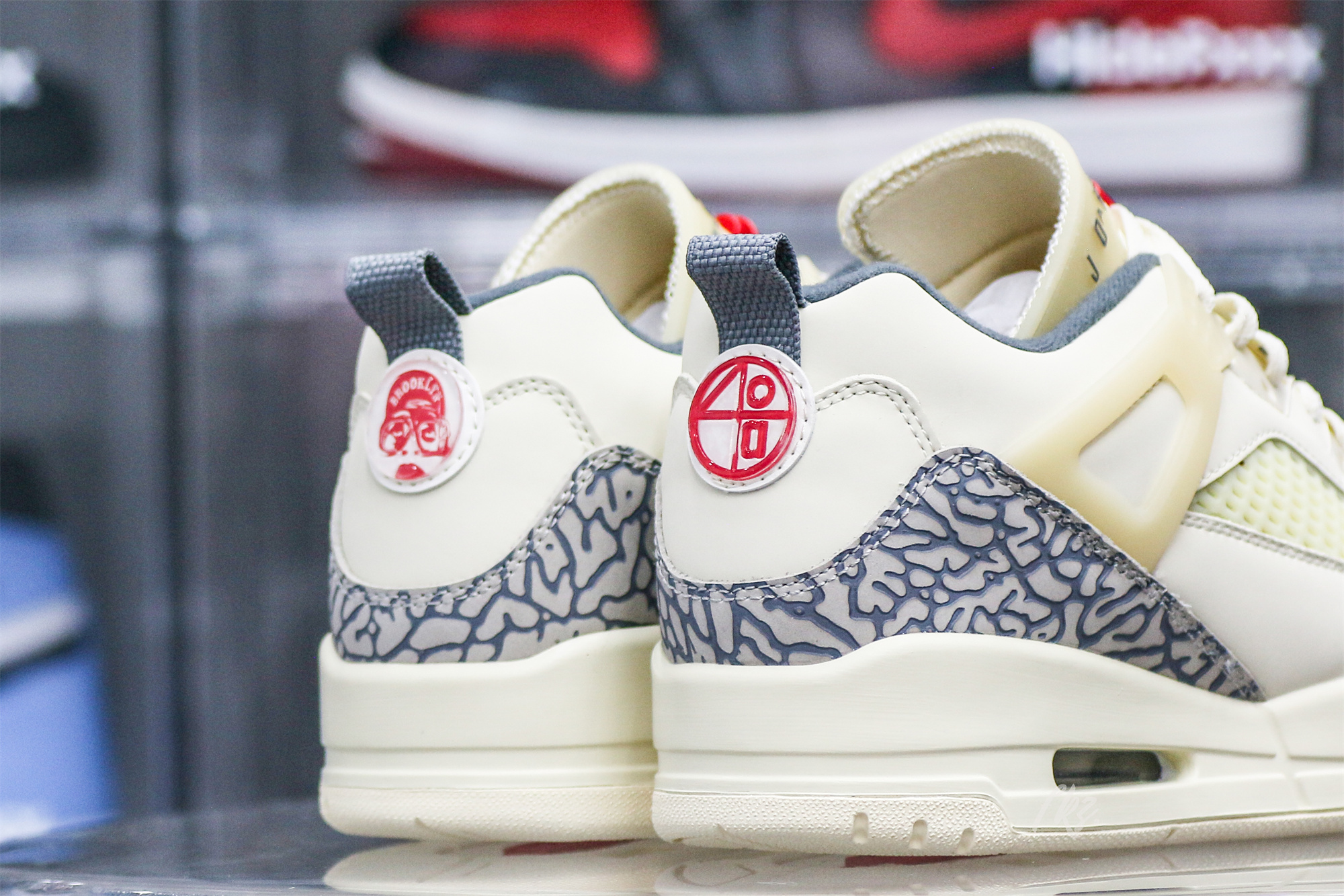 Air Jordan Spizike Low Coconut Milk