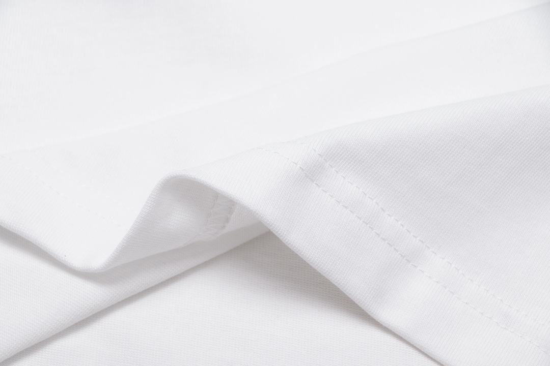 Ch*0me He**ts horse shoe logo pocket t-shirt 2024