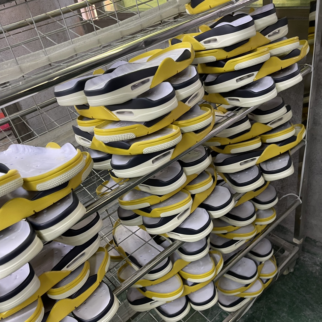 Air Jordan 4 “Vivid Sulfur” 2024 (Ln5 A1)