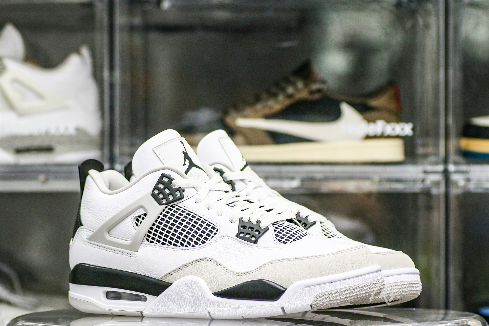 Jordan 4 Retro Military Black(LN5 A1 Batch)