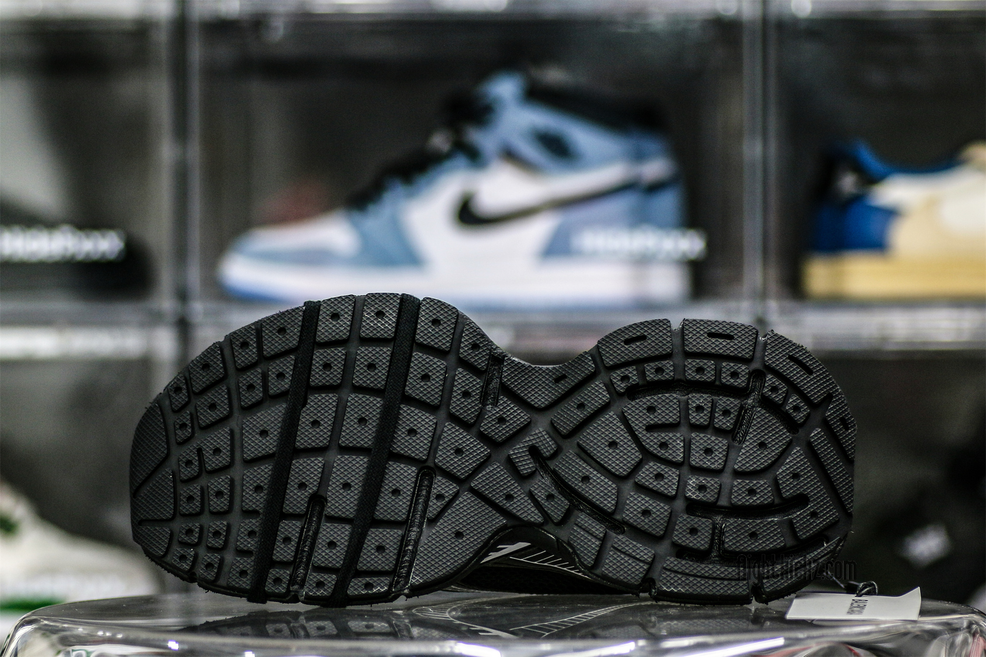 B@lenciag* 3XL Ski Sneaker in Black and white