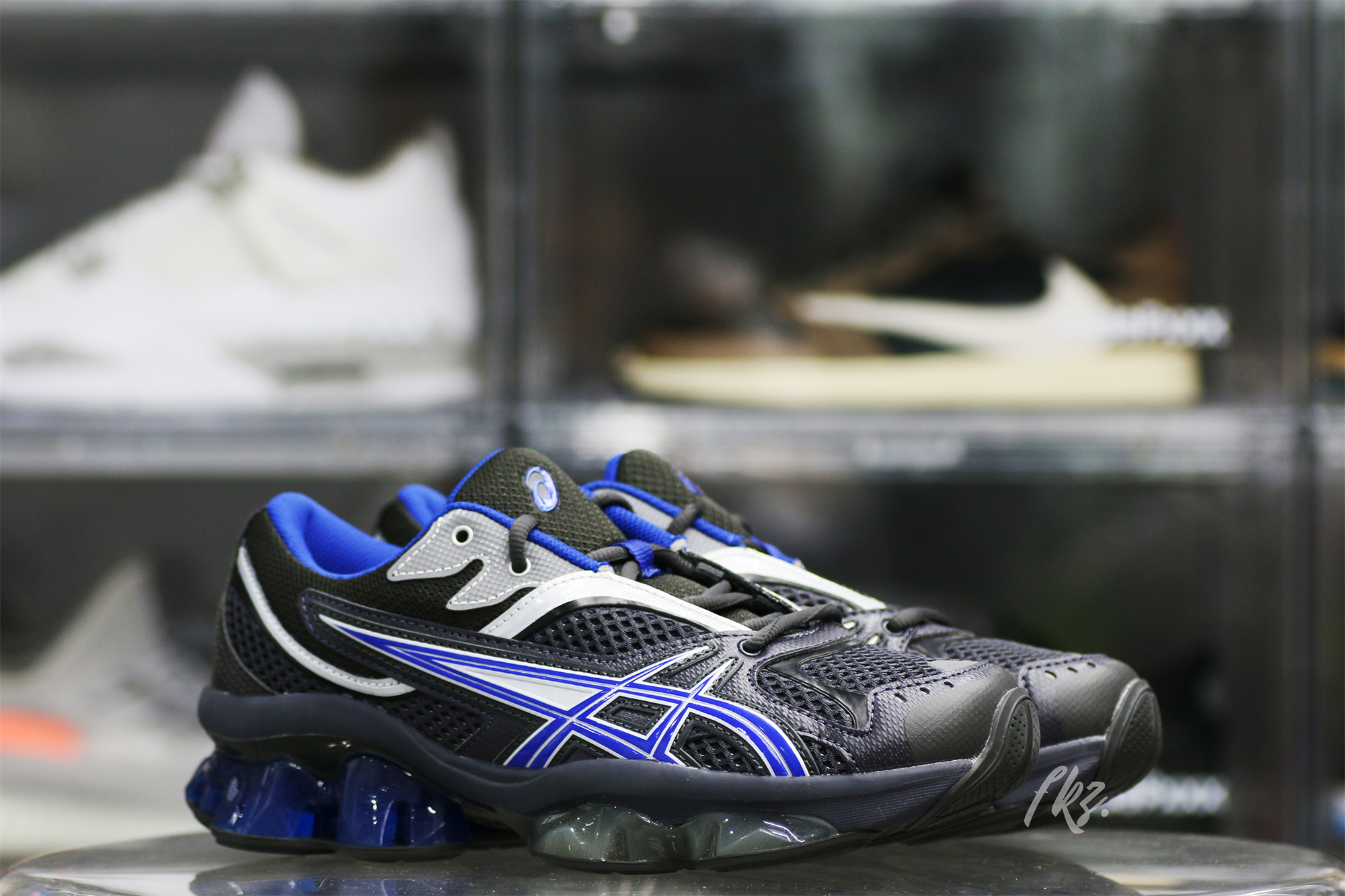 Kik0 Kostadinov X Gel Quantum Zientzia ISS