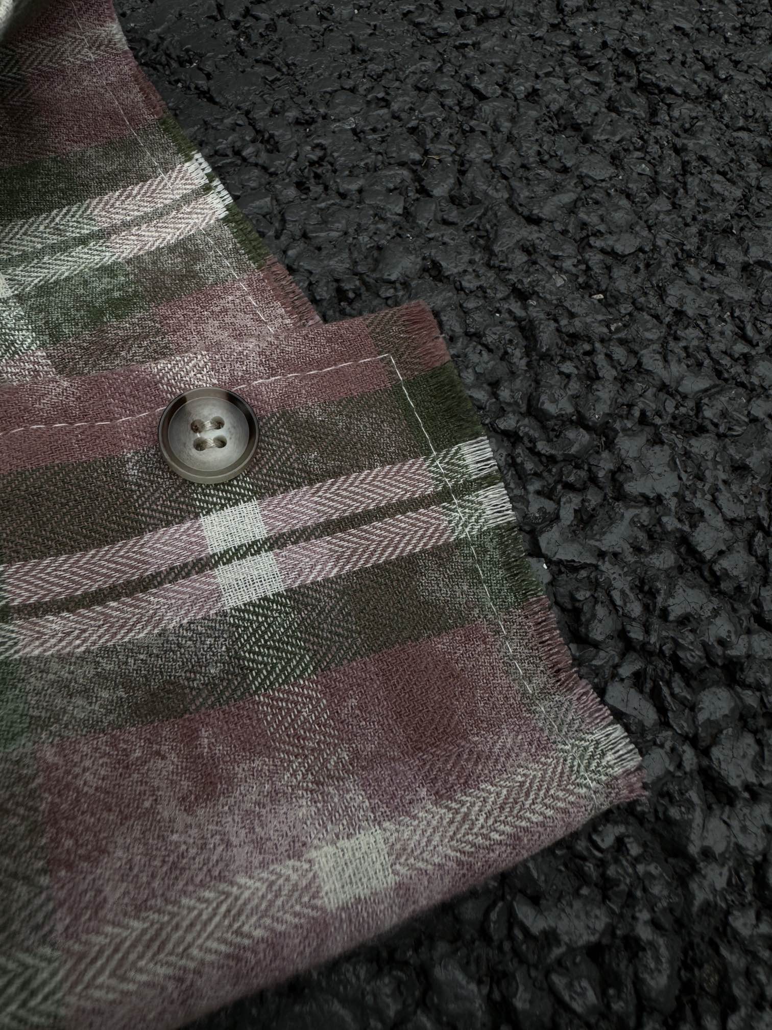 Vintage distressed and mottled DirtyFit worn-look plaid flannel pure cotton Shirt