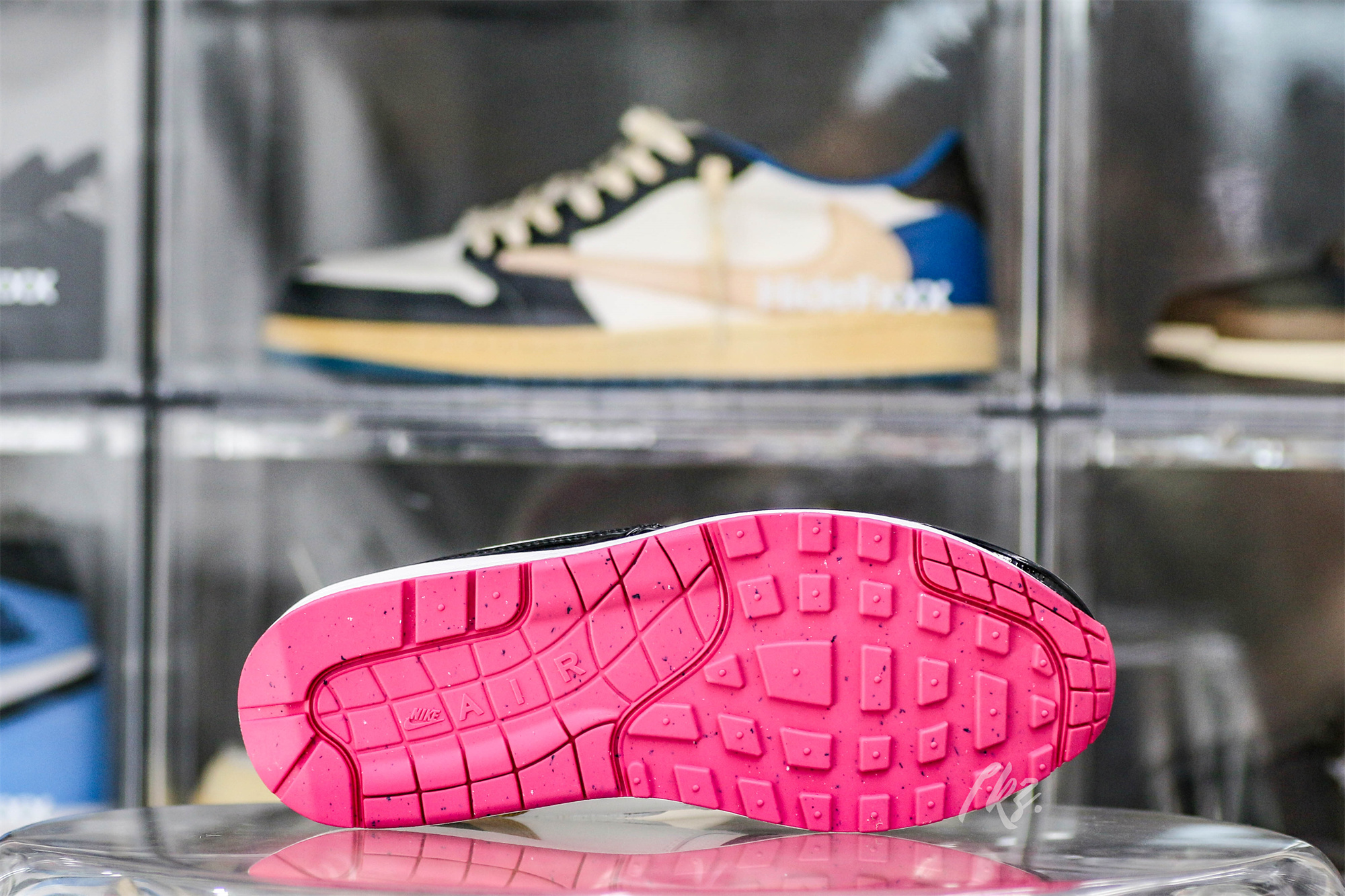 Nike Air Max 1 PHANTACi Grand Piano (2024)