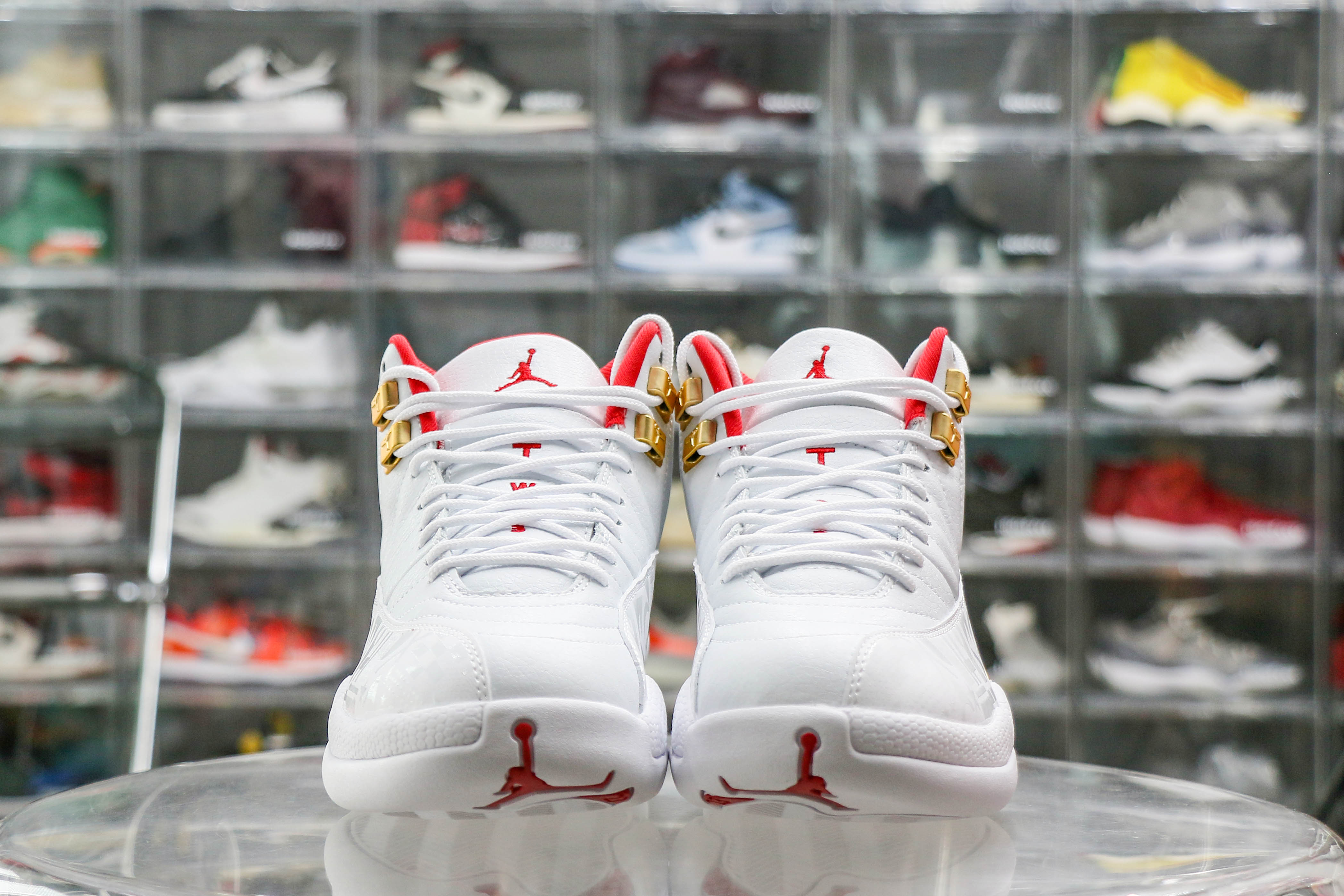 Jordan 12 Retro FIBA （2019）