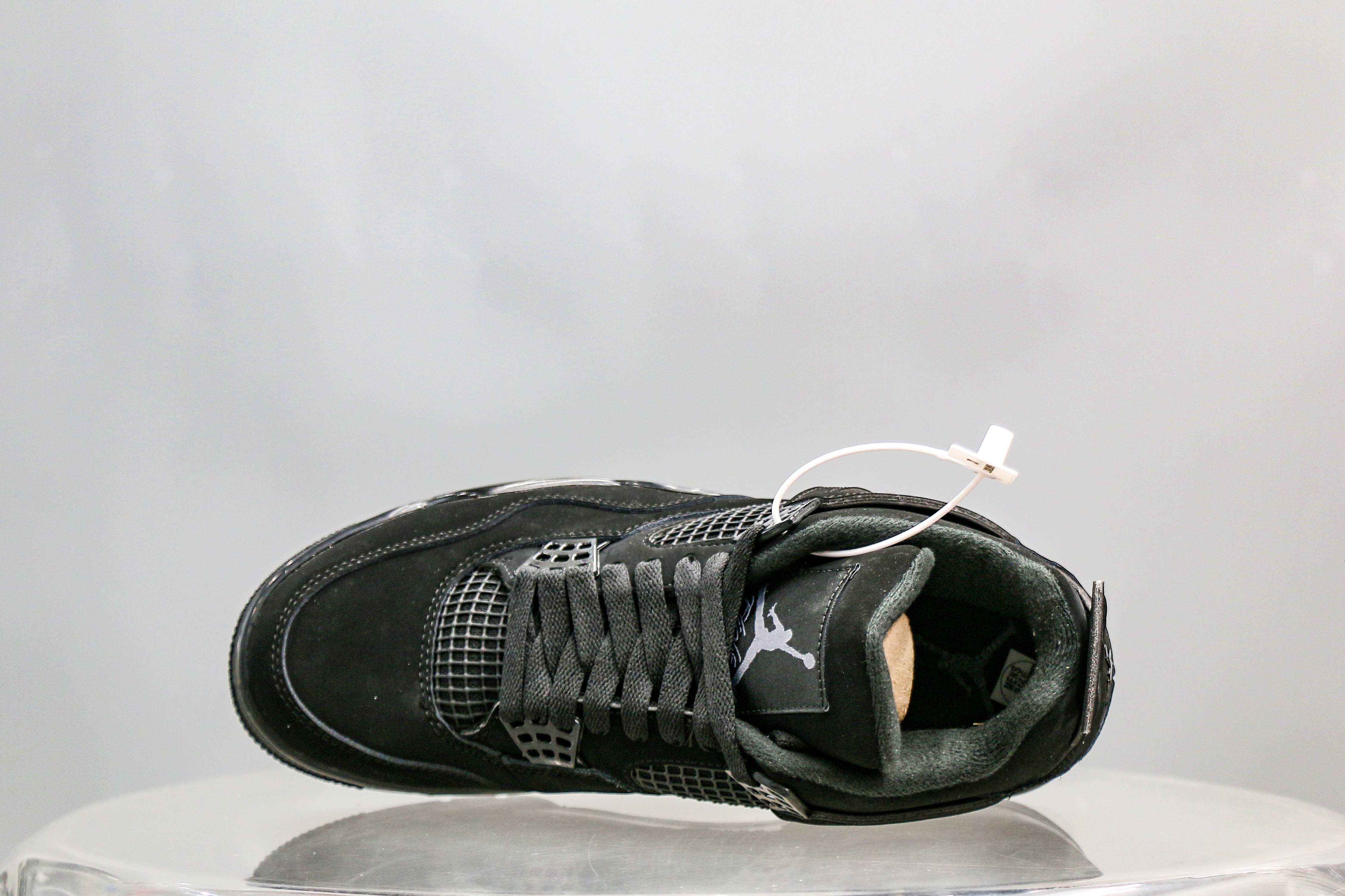 Air Jordan 4 Retro ‘Black Cat’ 2020 (A2 Batch)