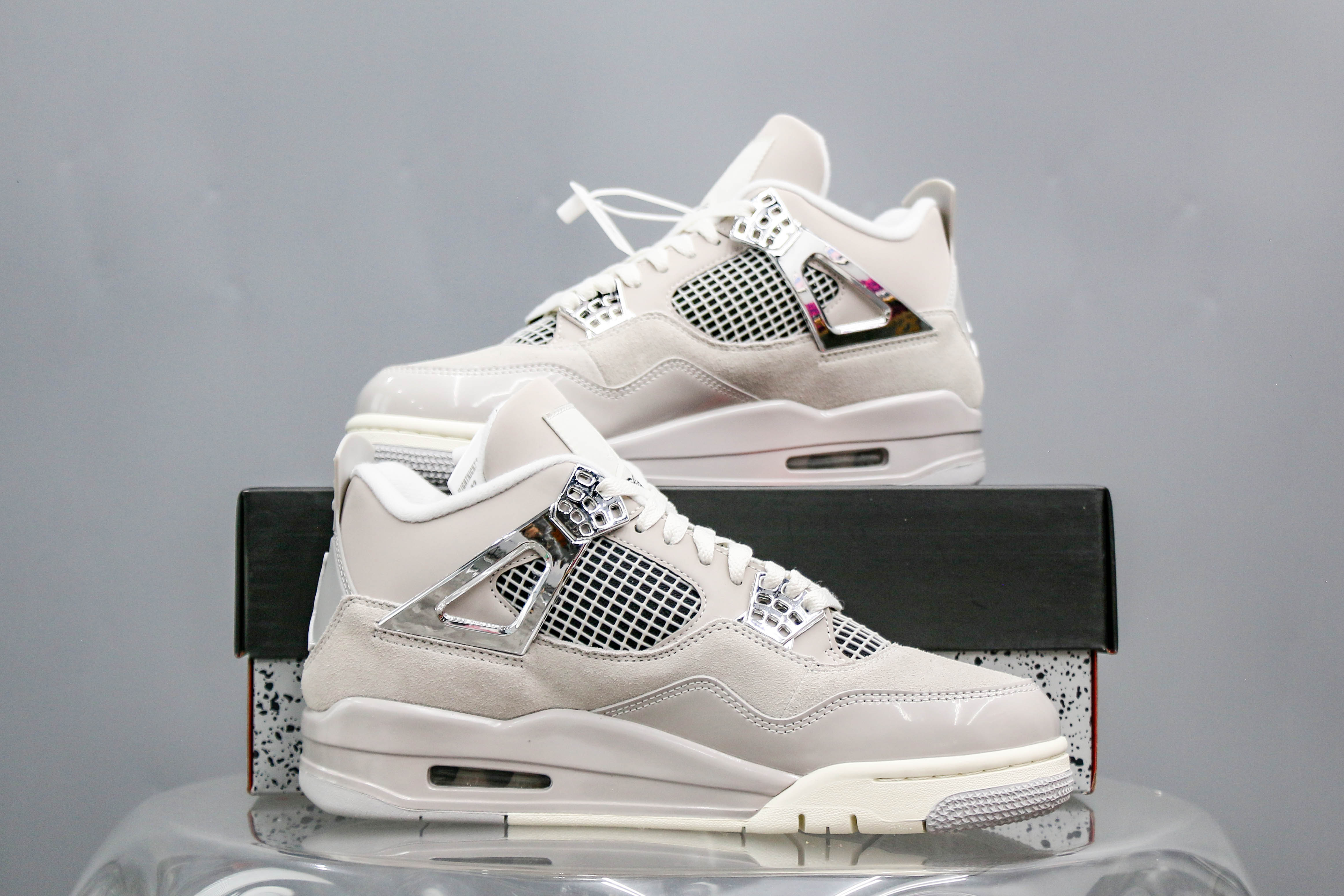 Air Jordan 4 Retro Frozen Moments (A2 Batch)