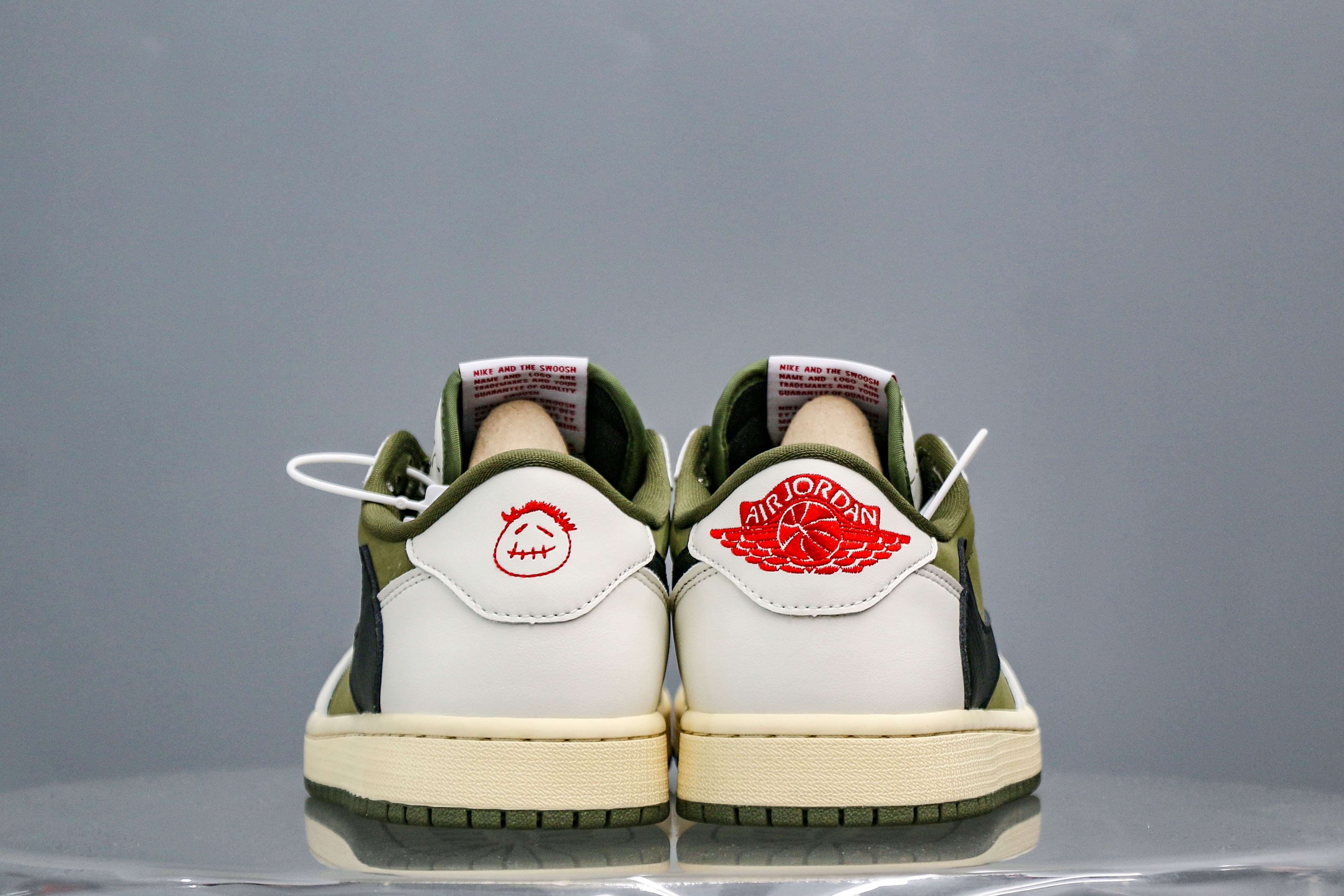 Travis Scott x Air Jordan 1 ‘ Medium Olive’ (A2 Batch)