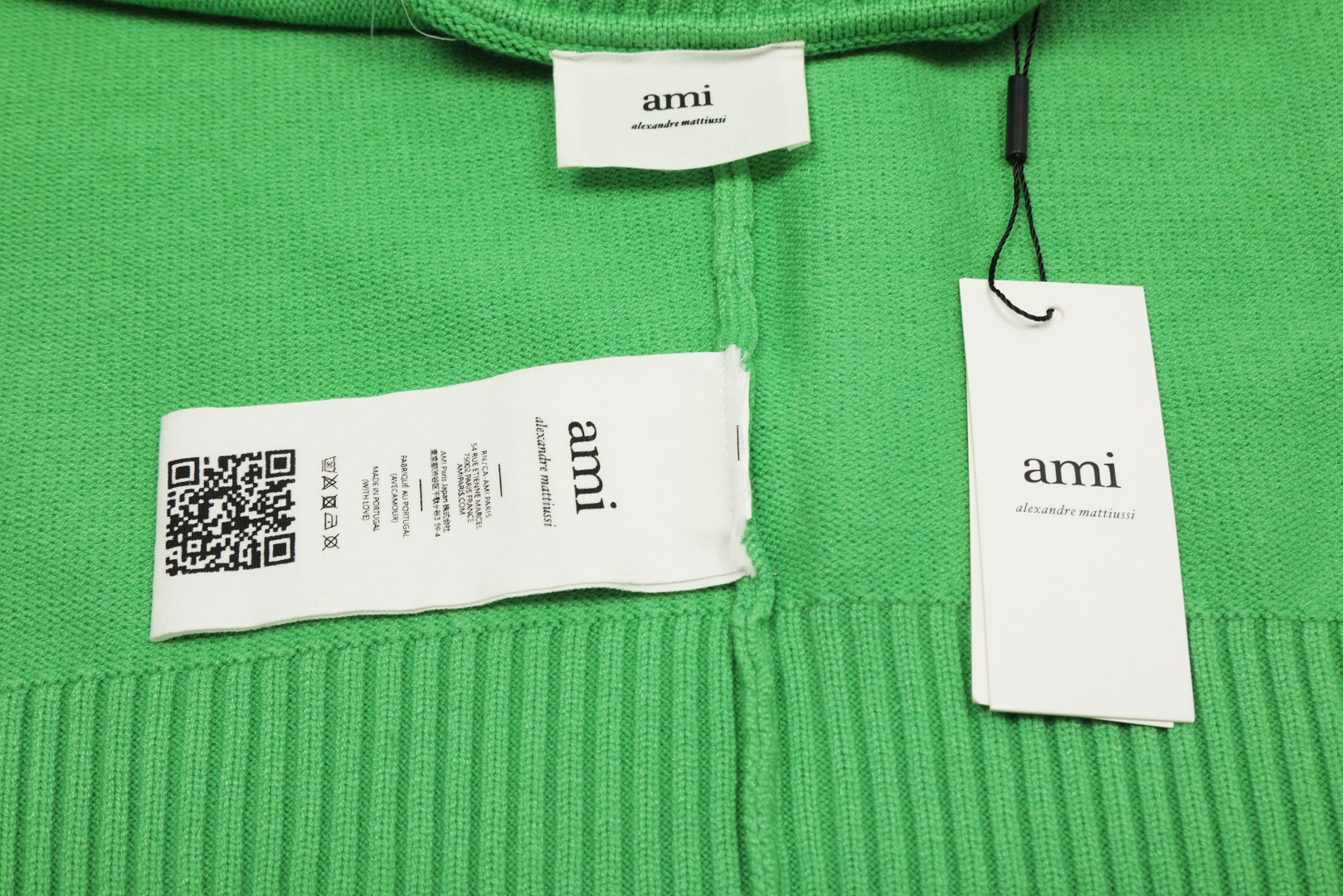 Am1 2024SS classic green jacquard big heart turtleneck sweater
