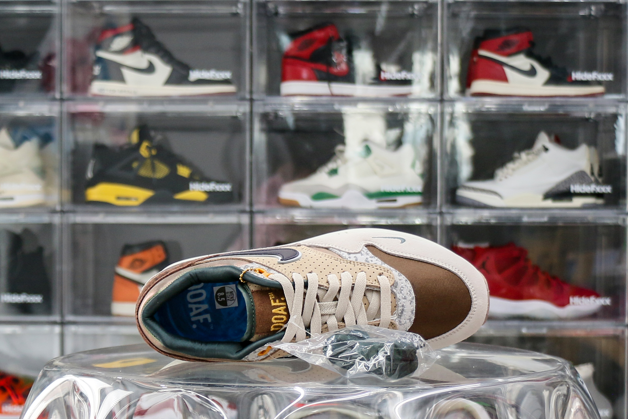 Nike Air Max 1 ’87 Premium University of Oregon PE (2024)