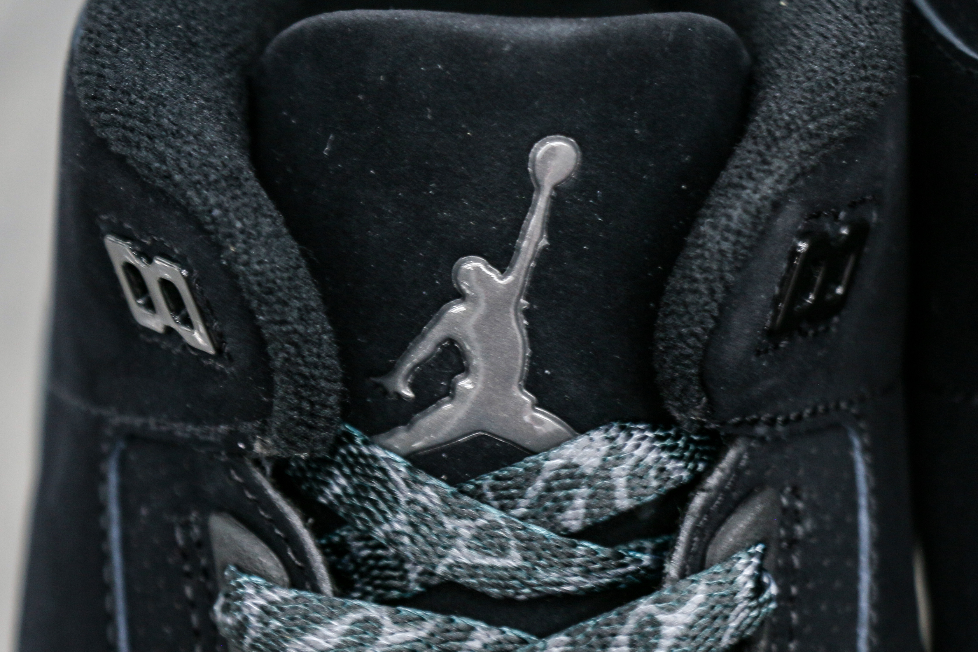 Air Jordan 3 Black Cat 2025 (A1 Batch)