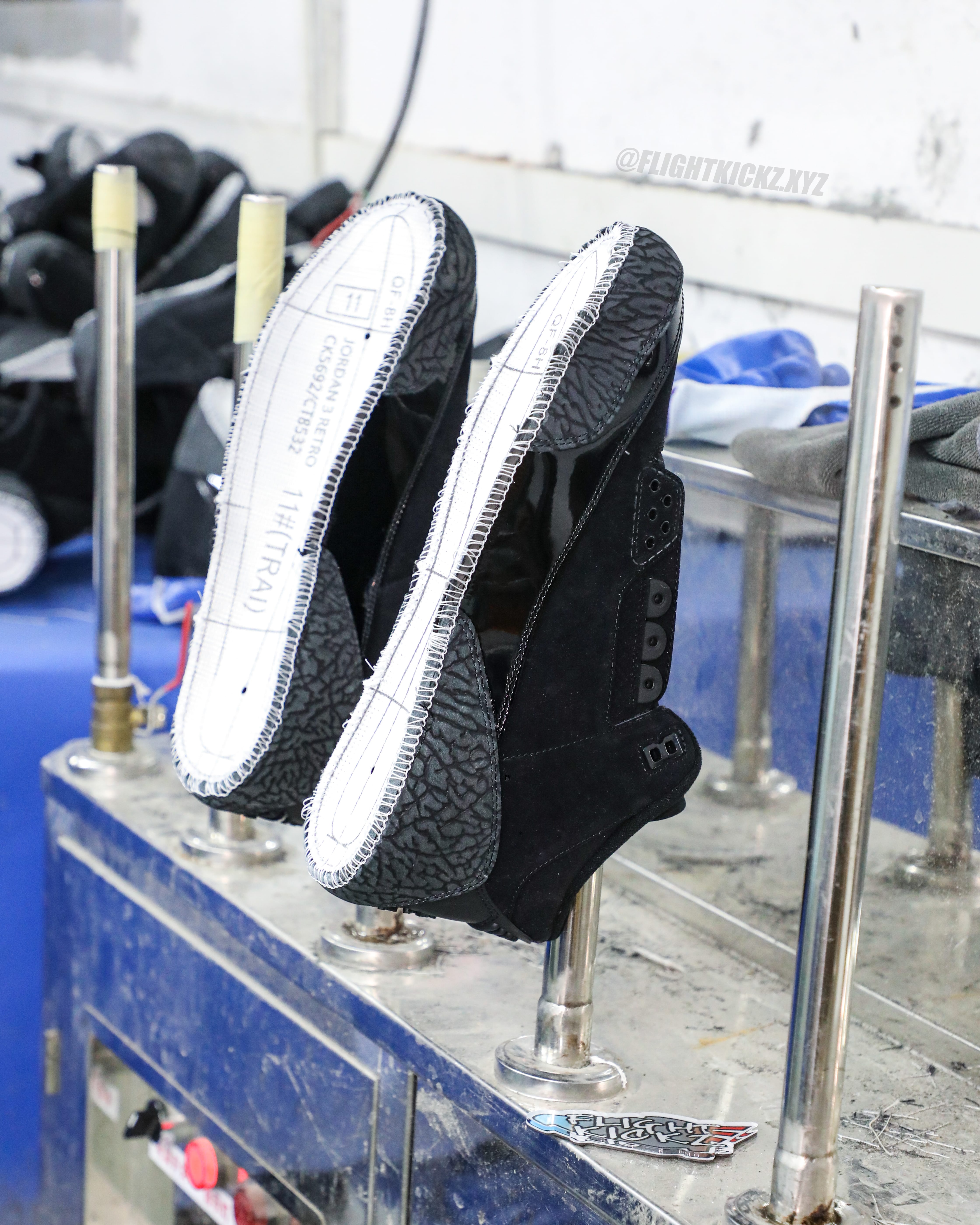 Air Jordan 3 Black Cat 2025 (A1 Batch)