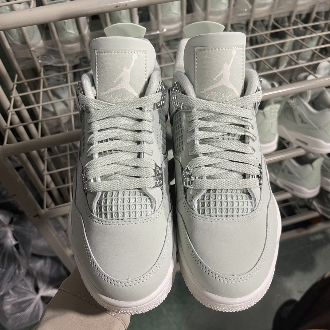 Jordan 4 Retro Seafoam Sail (Ln5 A1)