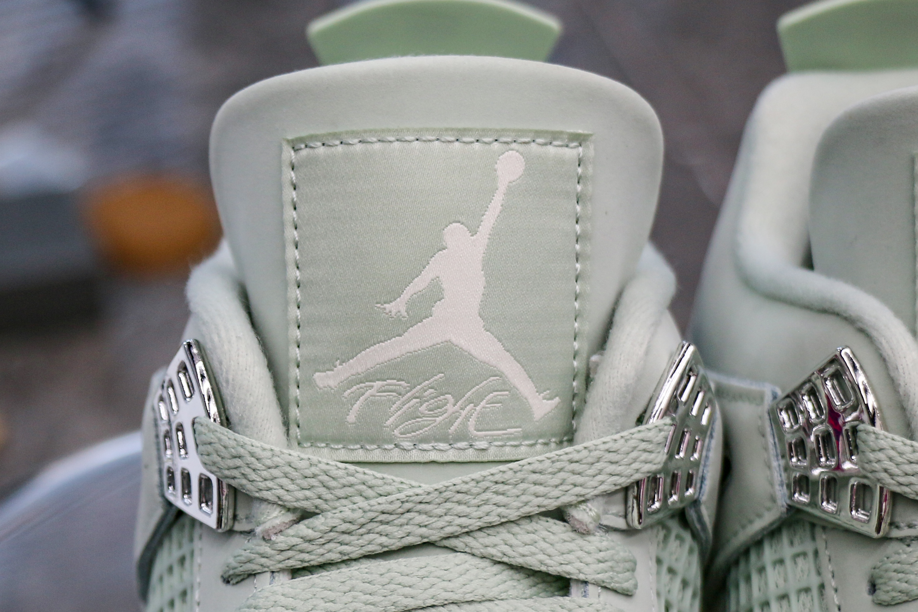 Jordan 4 Retro Seafoam Sail (Ln5 A1)