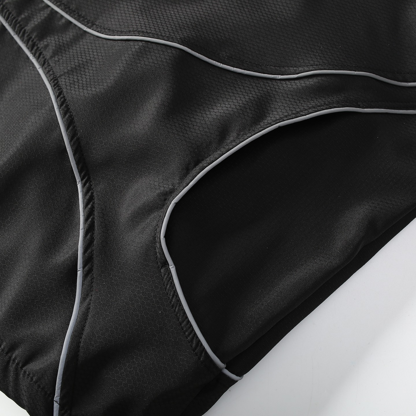 Supreme FW24 WEEK11 Reflective Piping Pullover 3M