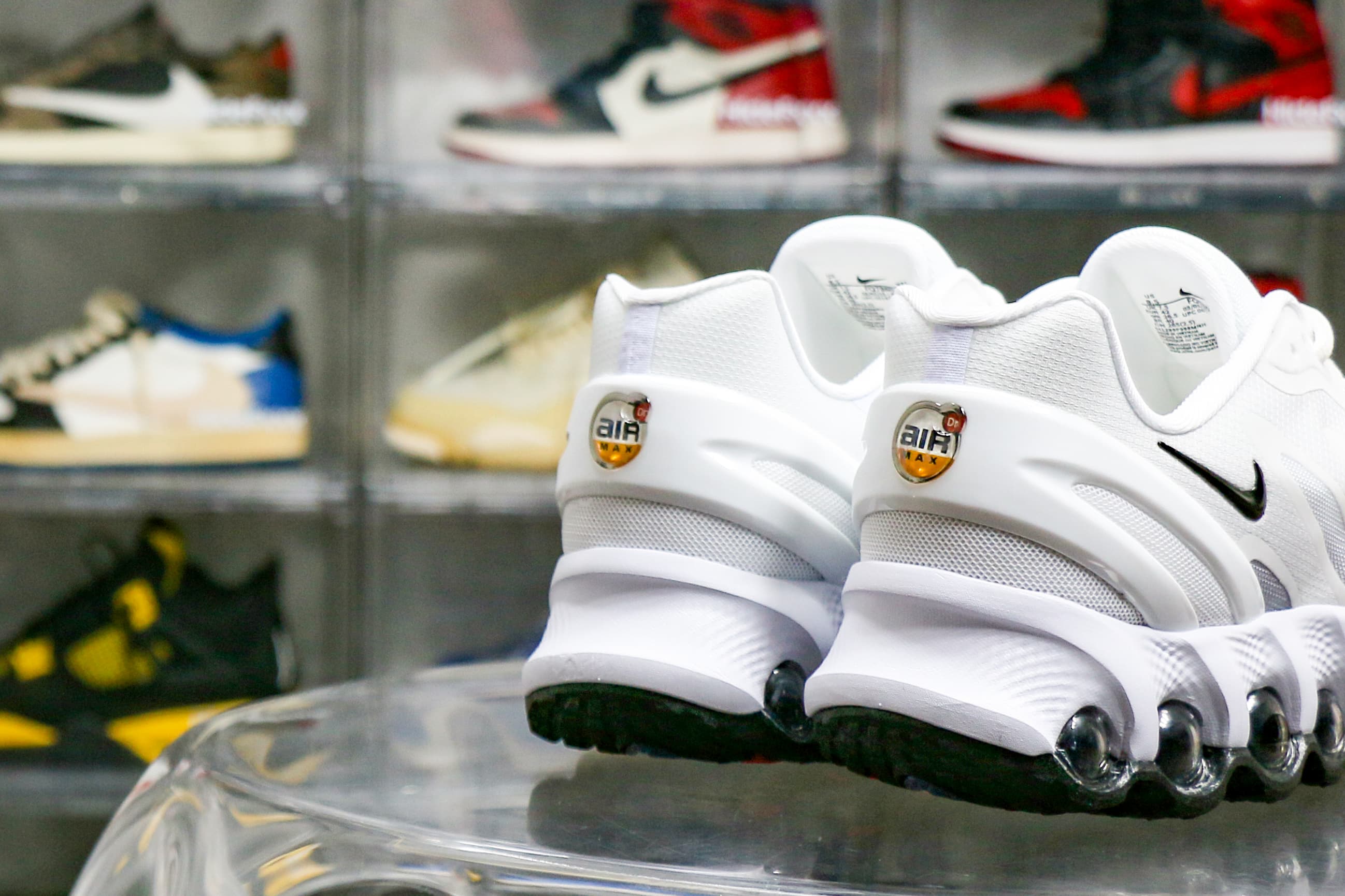 Nike Air Max Dn8 White Black (2025)