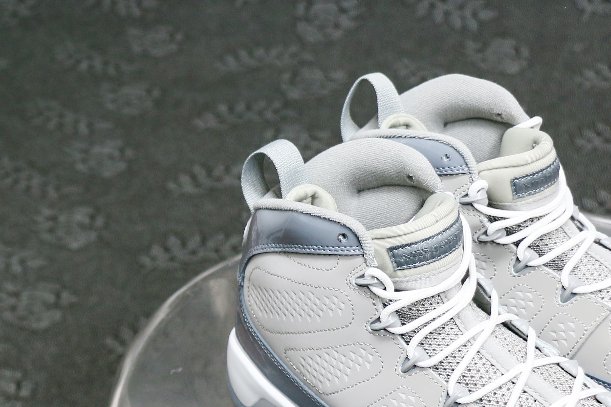 Air Jordan 9 Retro Cool Grey 2025