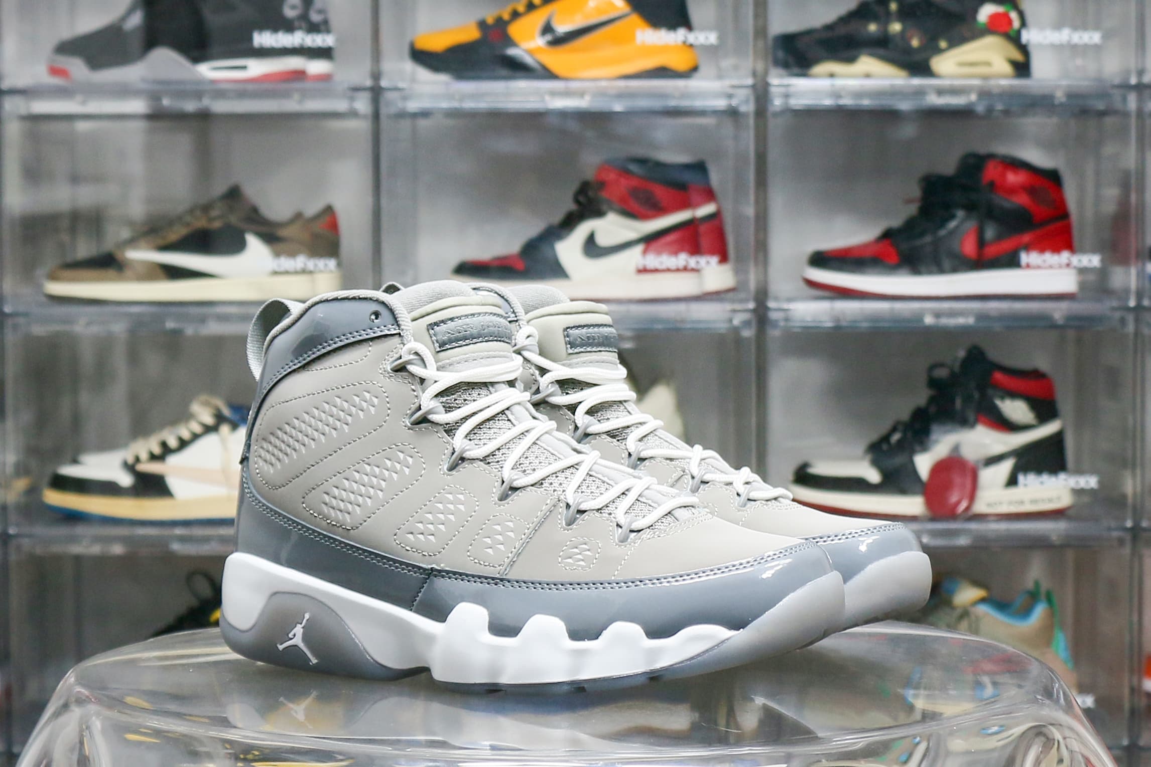Air Jordan 9 Retro Cool Grey 2025