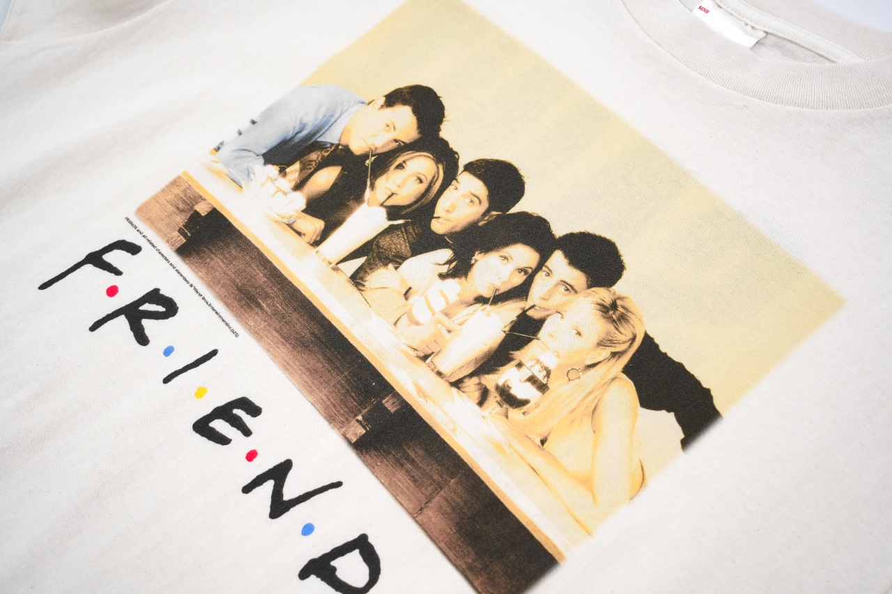 Balanciag@ Friends White Tee