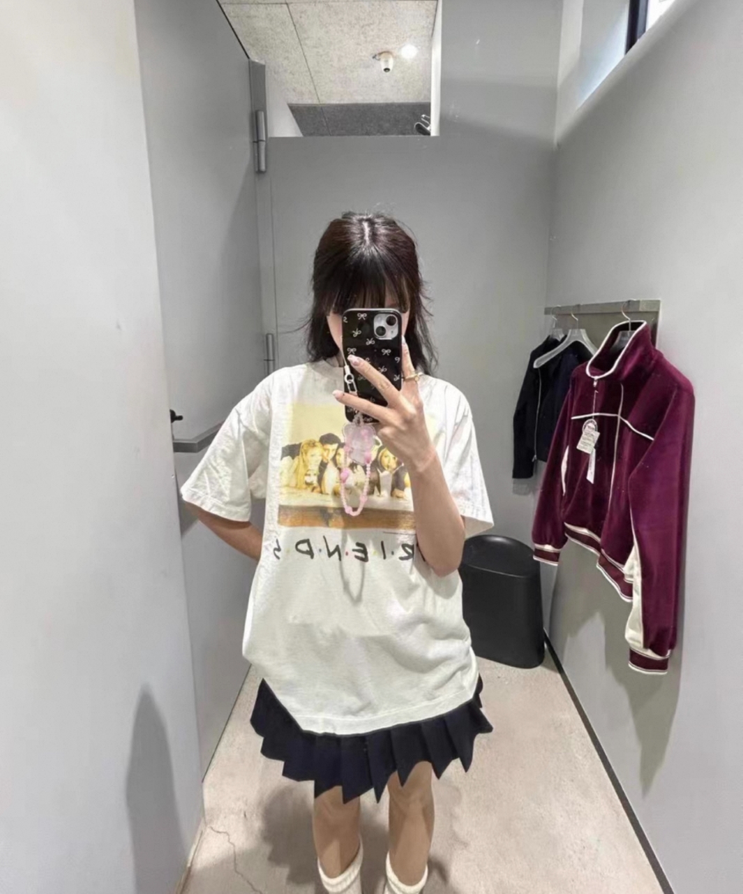 Balanciag@ Friends White Tee