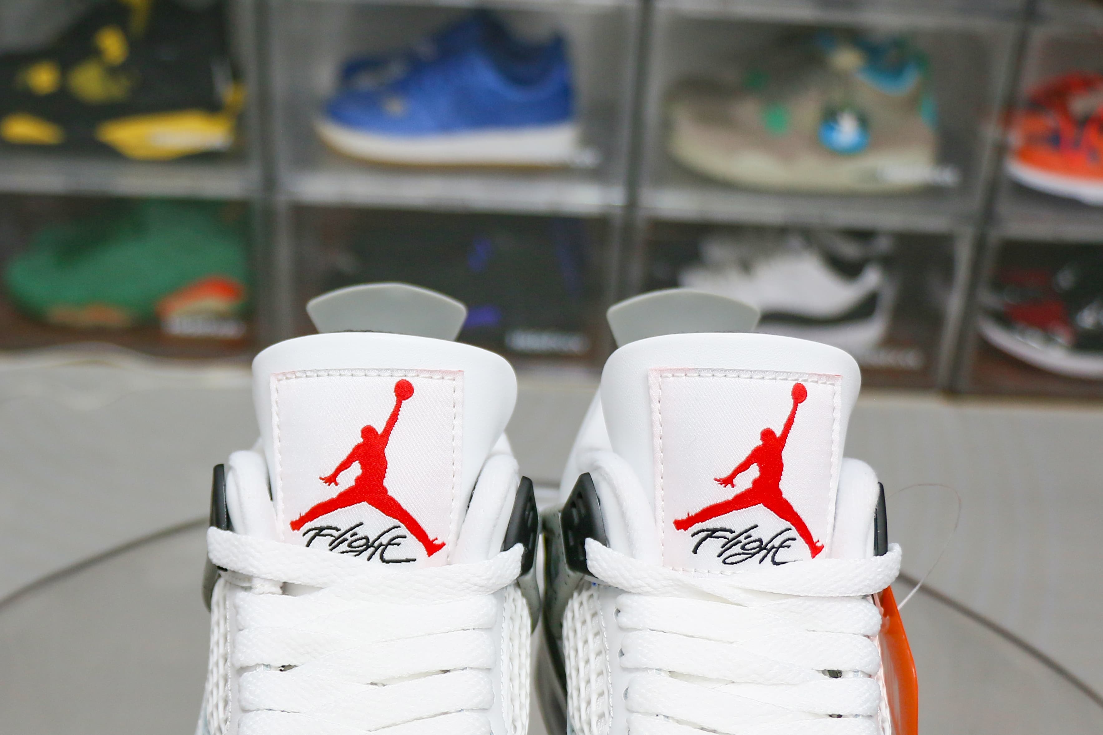 Air Jordan 4 Retro OG ‘White Cement’ 2025 (Ln5 A1)