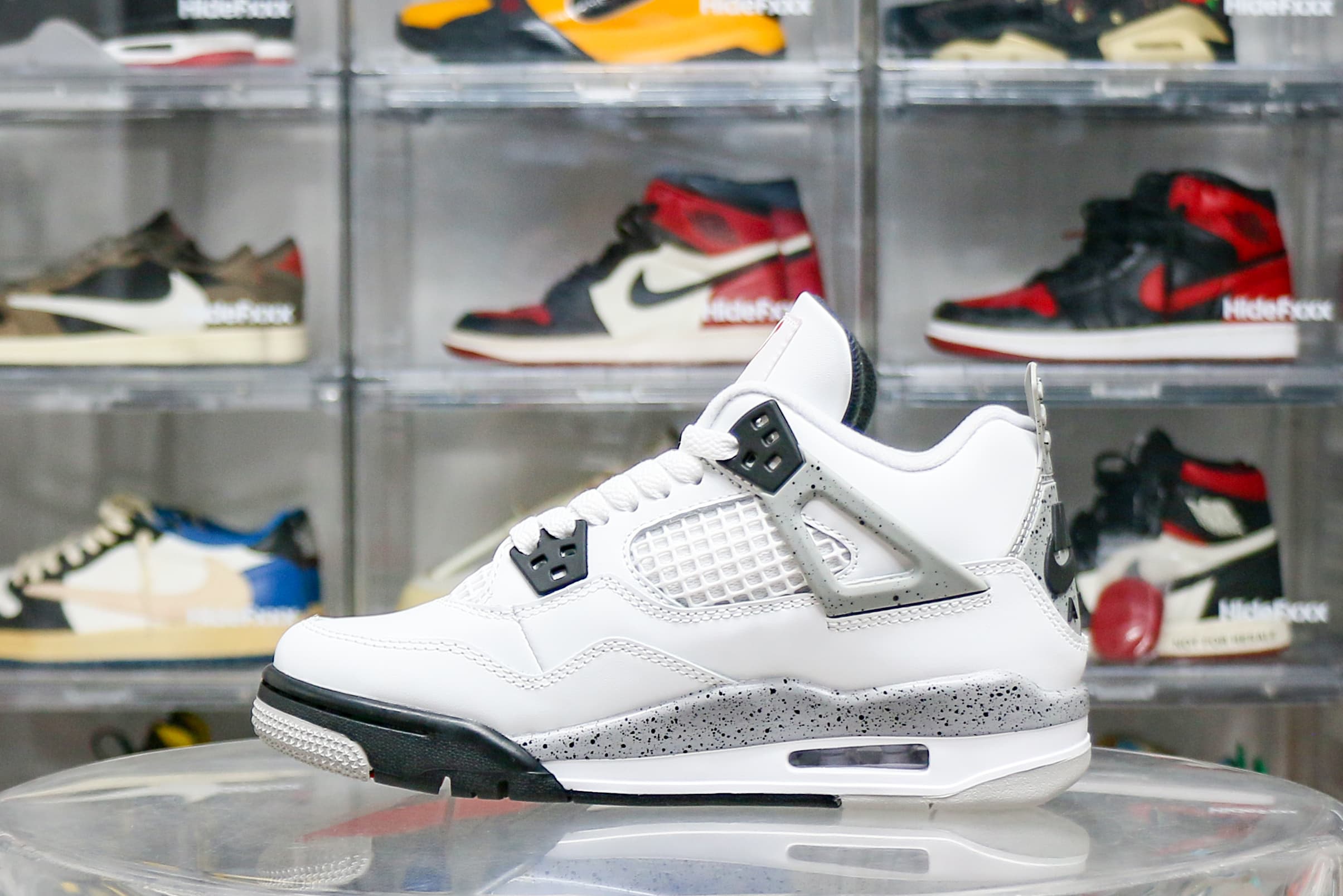 Air Jordan 4 Retro OG ‘White Cement’ 2025 (Ln5 A1)