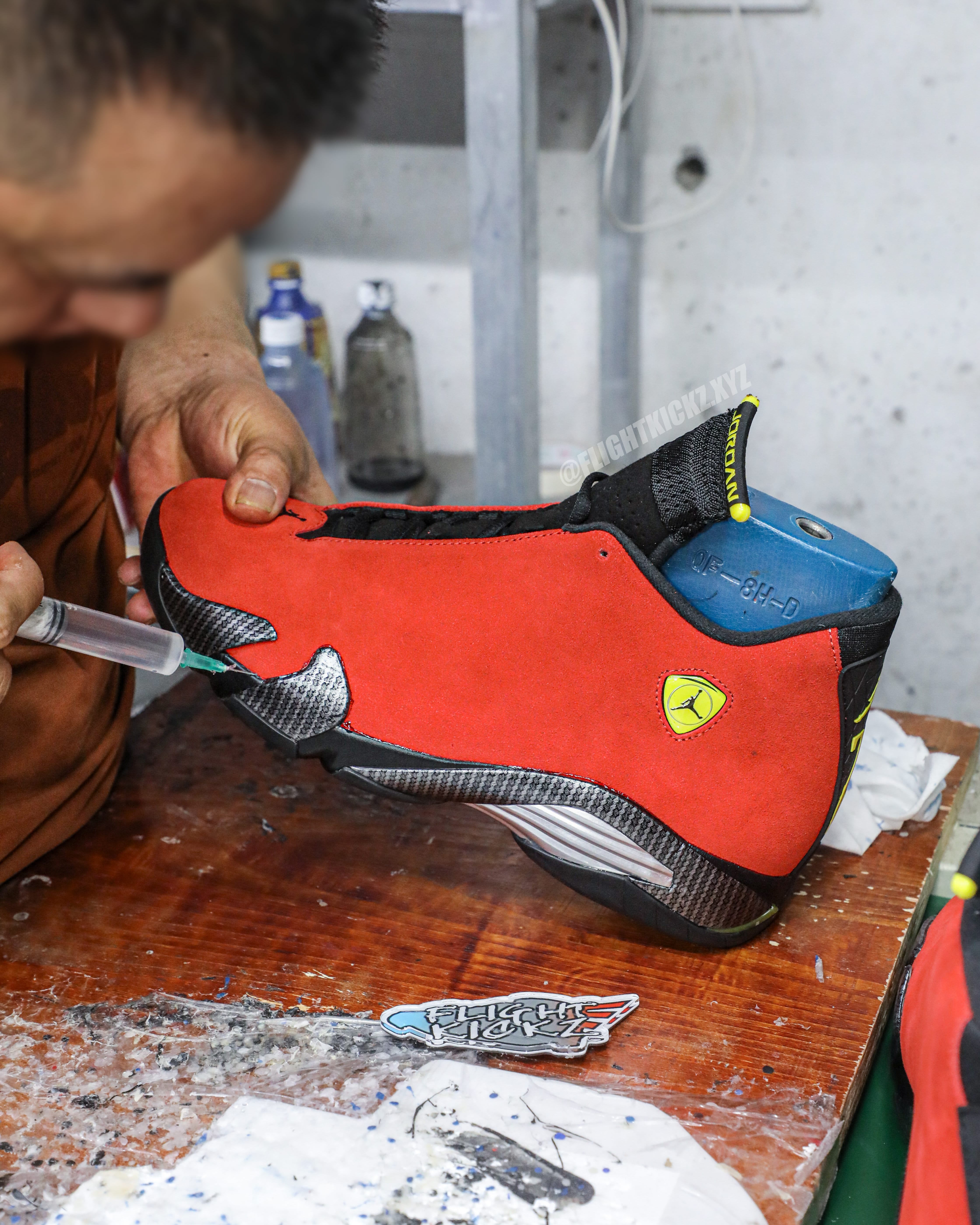 Air Jordan 14 Retro Ferrari 2025 (Ln5 A1)