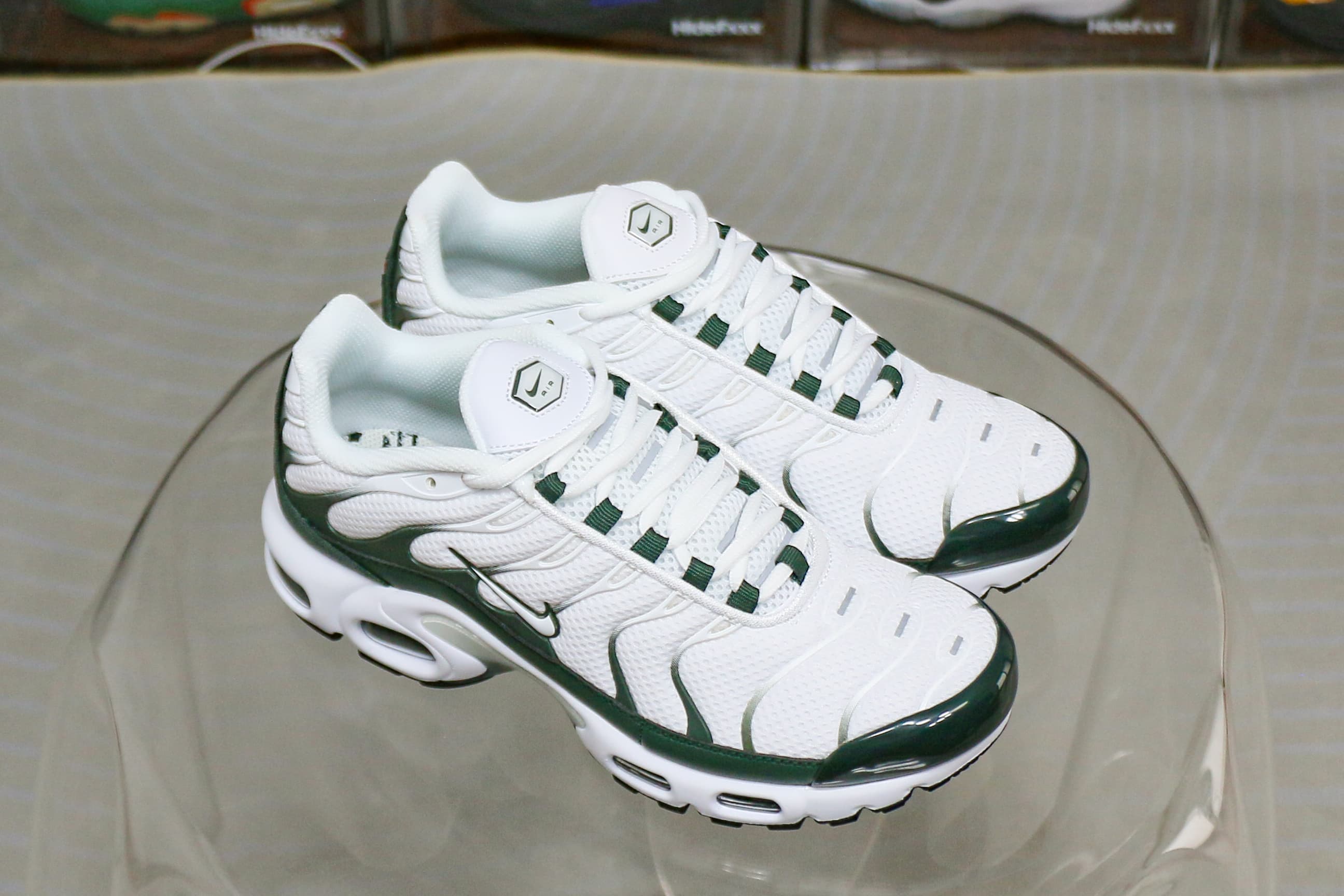Nike Air Max Plus Premium ‘White/Vintage Green’